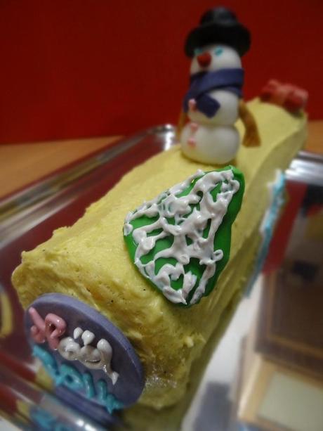 BÛCHE DE NÖEL À LA VANILLE BÛCHE DE NÖEL À LA VANILLE