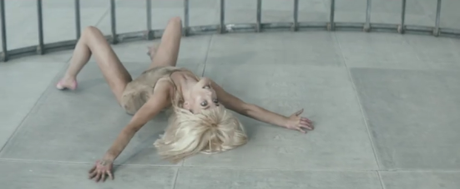 (MUSIC) SIA – Elastic Heart feat. Shia LaBeouf & Maddie Ziegler