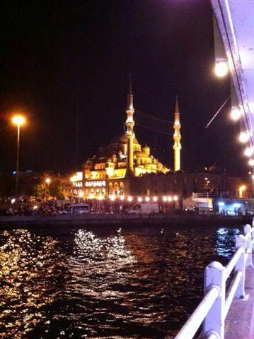 Pont de galata Istanbul by night