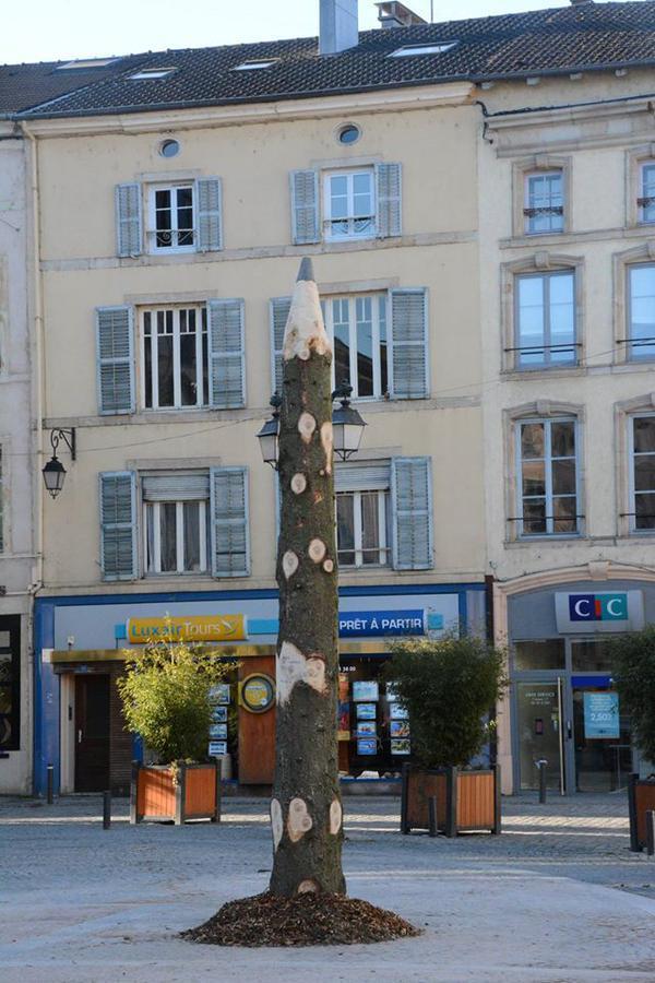 Epinal - source https://twitter.com/JeanLoO/status/555006415174402048/photo/1