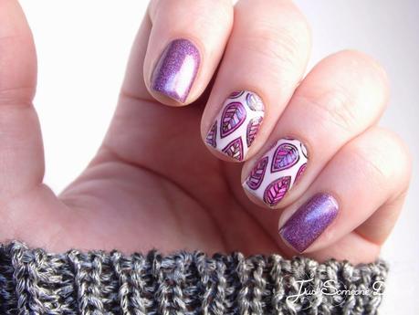 Feuilles en ton de roses - Méthode du stamping colorié Feuilles en ton de roses - Méthode du stamping colorié