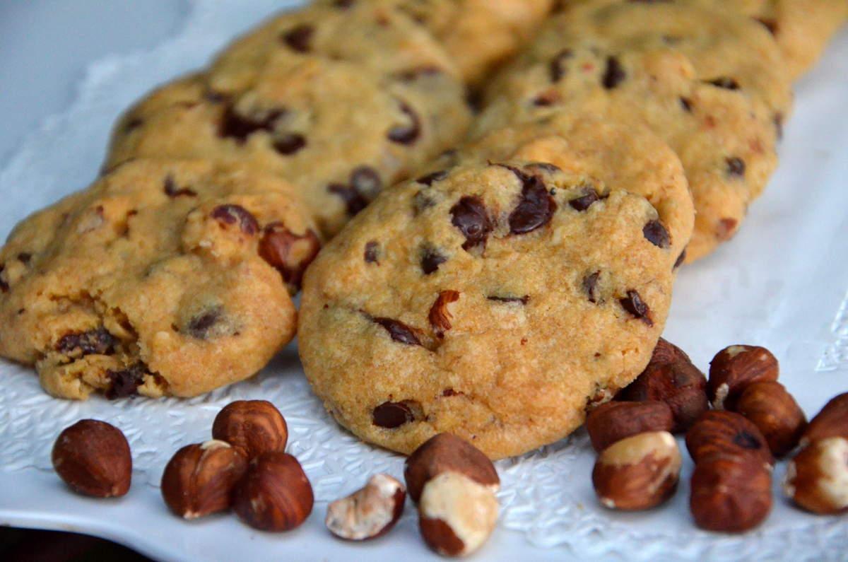 Cookies noisettes et pépites de chocolat