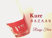 rouge flore chez Kure Bazaar