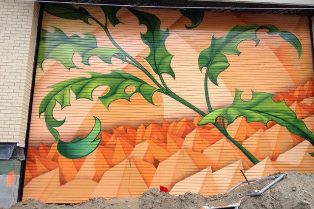 Le street art végétal selon Mona Caron