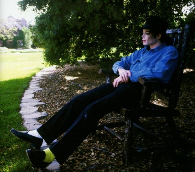 Michael-Jackson-at-his-Neverland-Ranch