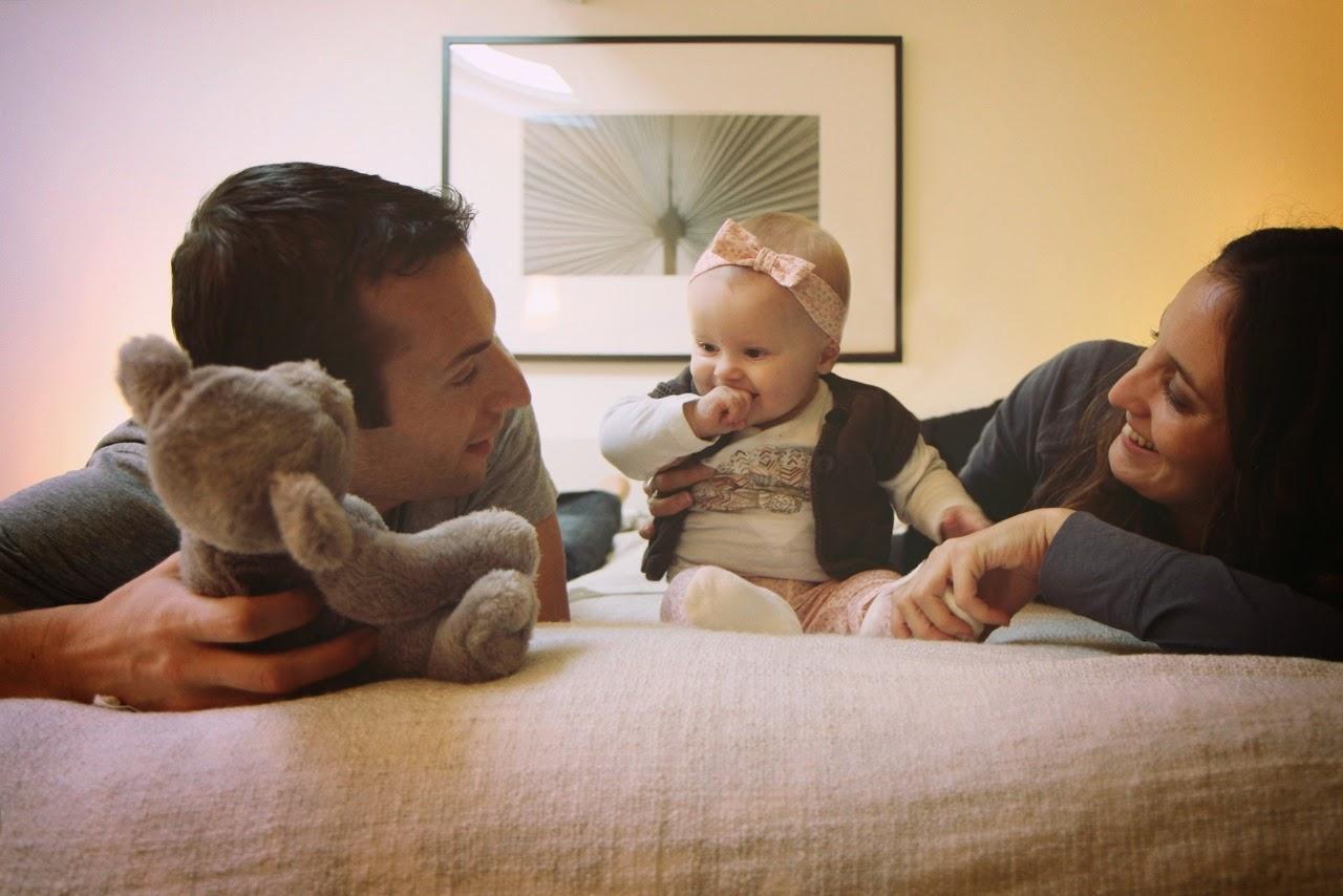 Des bises sur les joues d'Emmy