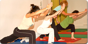 Un cours de Yoga prénatal à l’institut de Gasquet à Paris