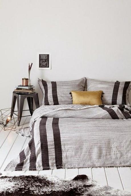 For my home / Idées déco 12 / Une lumière dans la chambre /