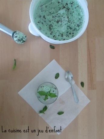 Glace after-eight {menthe-chocolat} sans oeufs