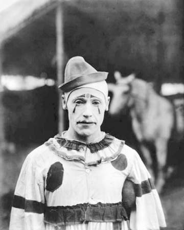 Photographies vintages de Clowns pas forcément drôles