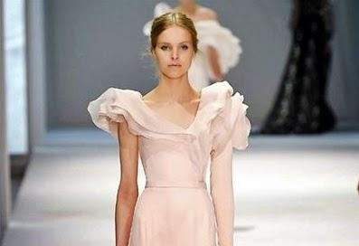 belle robe de haute couture rose poudré princesse ralph et russo