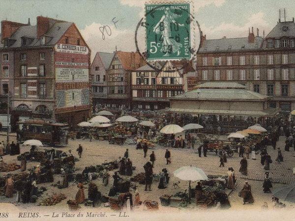 3 février 1915, depuis le 25 janvier, il est vendu par les soins de la ville, du charbon au prix de 2.60 F les 50 kg. 