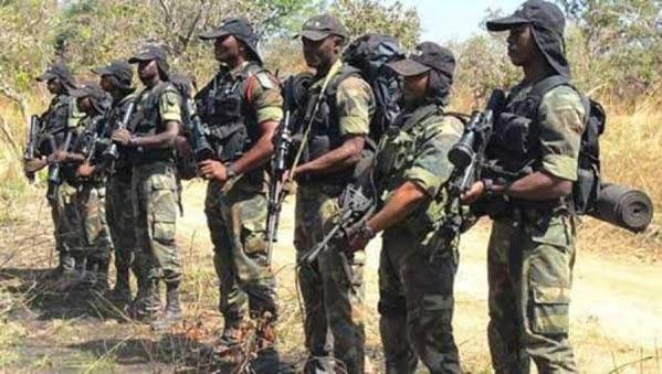 L’armée Camerounaise arrête 8 soldats français combattant aux cotés de Boko Haram
