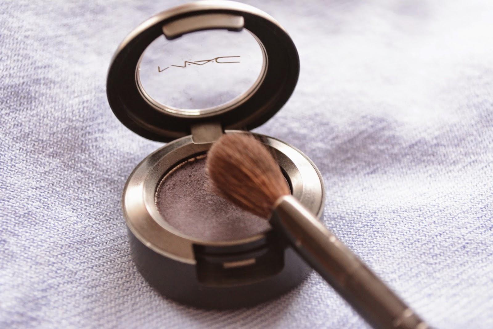 J'ai Envie de Bleu Marine avec le FAP Contrast Velvet de MAC !