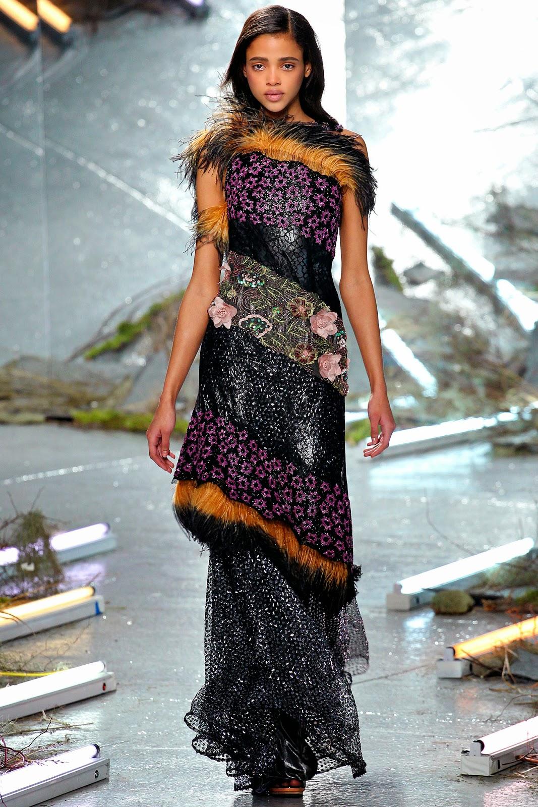 Les oiseaux de paradis du défilé Rodarte...