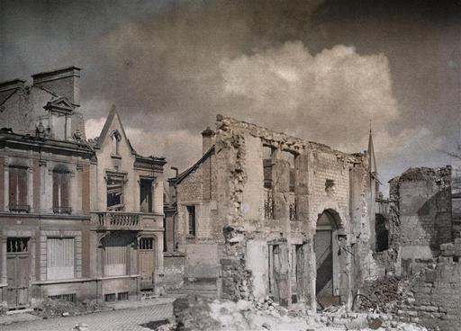 Rue Eugène Desteuque - Collection d'autochromes Gallica-BNF