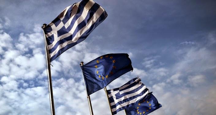 Valéry Giscard d'Estaing prône une sortie de l'euro pour la Grèce