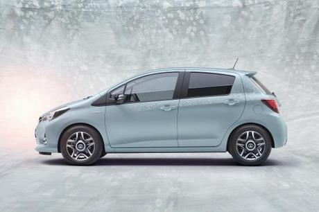 Cacharel x Toyota Yaris SS2015
