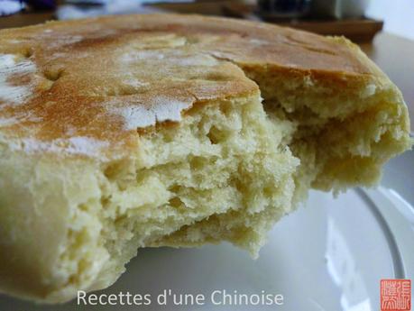 Fa mian bing : pain plat à la poêle 发面饼 fā miàn bǐng