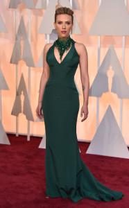 TAPIS ROUGE : les plus belles robes aux Oscars 2015 en photos !