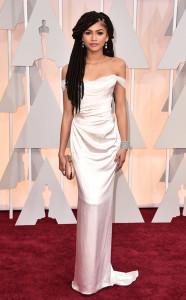 TAPIS ROUGE : les plus belles robes aux Oscars 2015 en photos !