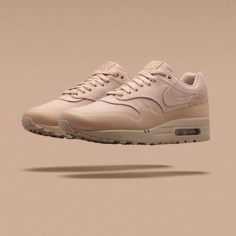 Nike-Air-Max-1Patch-beige-Unionstreet