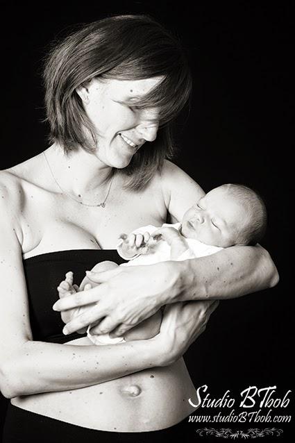 Photos de suivi de grossesse et nouveau-né