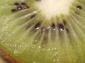 liane grimpante fruits: kiwi