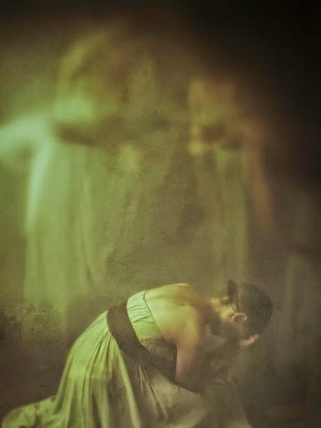 photographie josephine cardin femme danseuse mélancolie exposition longue autoportrait