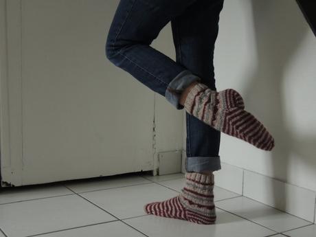 Chaussettes chaussons. chaussette côté