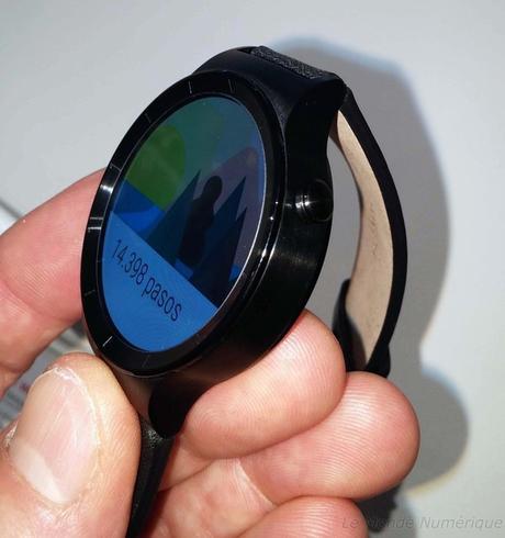 MWC 2015 : Huawei lance sa première montre connectée, la Huawei Watch