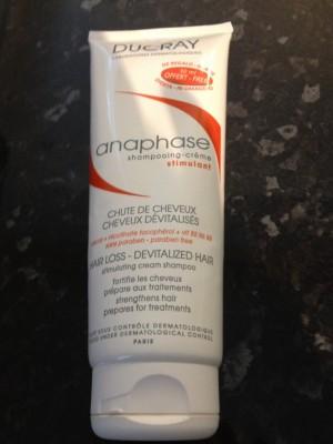 Le shampoing Anaphase, un  anti-chute pour les cheveux.