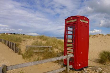 Qui je suis ?! #Lesjoliesplumes phone-booth-651222_640