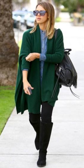 Le look casual de Jessica Alba pour une virée shopping - Crédit photo  : ABACA / Public.fr