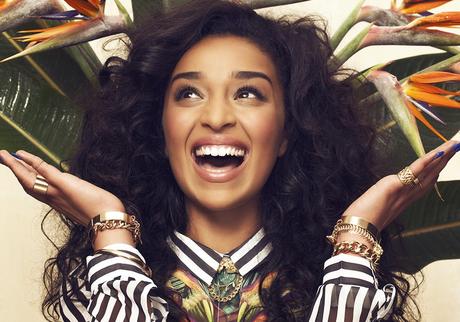 Zayra ultra sexy dans son nouveau clip 