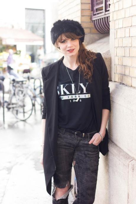 torn jeans look