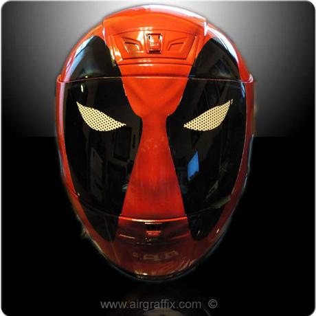 Des casques de motos customisés aux couleurs des super-héros !