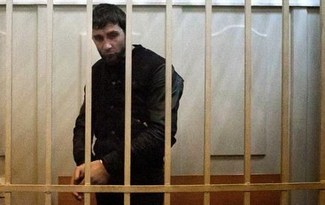 Meurtre de l'opposant Boris Nemtsov: cinq suspects arrêtés, dont un avoue
