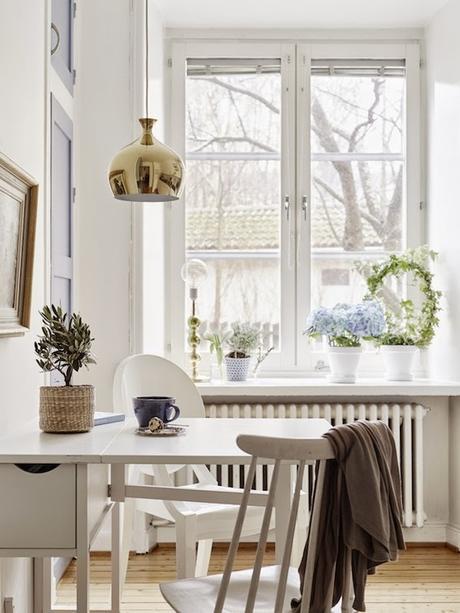 Appartement-blanc-et-bleu-Göteborg-My-scandinavian-home-via-Nat-et-nature Semaine 10_2015 sur les blogs déco