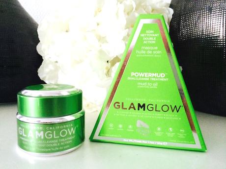 Huile et boue au menu du masque Powermud de Glamglow