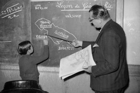 Comment le bulletin scolaire fabrique un peuple