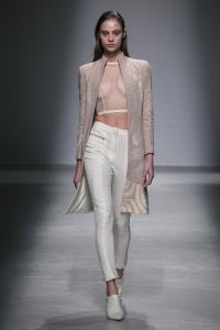 Rahul Mishra, Défilé Femme, Automne/Hiver 2015/16 11