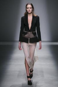 Rahul Mishra, Défilé Femme, Automne/Hiver 2015/16 13