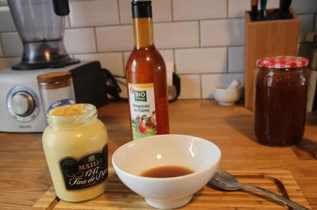 Recette Salade de pousses d’épinards miel moutarde oignons grillés Recette Salade de pousses d’épinards miel moutarde oignons grillés