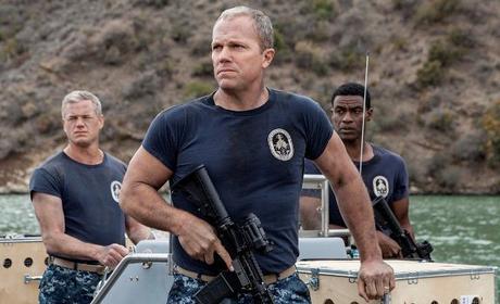 THE LAST SHIP:A MON COMMANDEMENT,NE ZAPPEZ PAS!