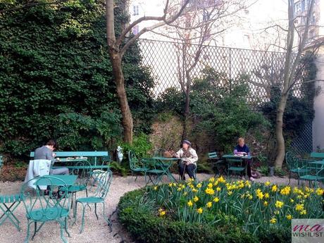 un the dans le jardin paris musée de la vie romantique