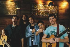 Clay and friends spectacles