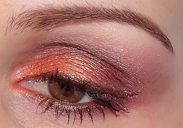 Make-up look total Tangerine with Make Up For Ever