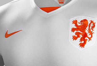 Nike présente le Maillot extérieur des Pays-Bas 2015 | À Découvrir