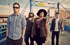 chat qui louche maykan alain gagnon francophonie